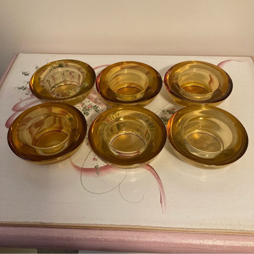 Hosley 3” Tea Light Holders Set of Six in Amber
